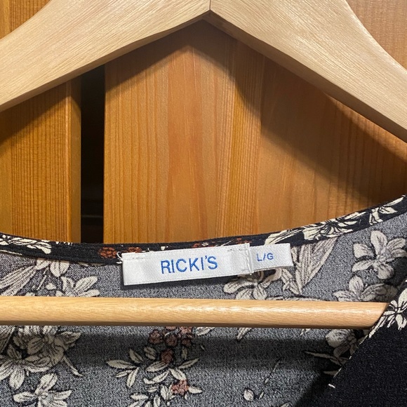 Ricki’s Long Black Floral Dress Large - Picture 2 of 4